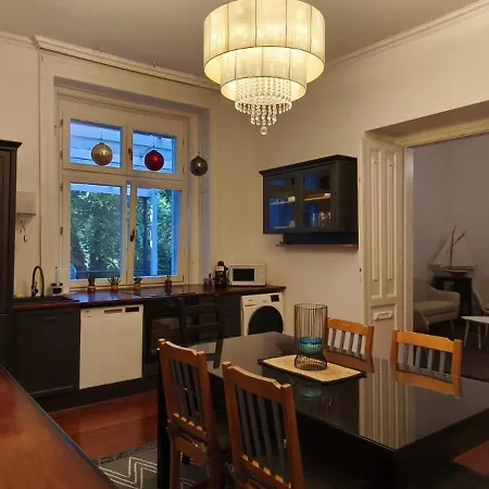 Balatonka Apartman Alsóörs